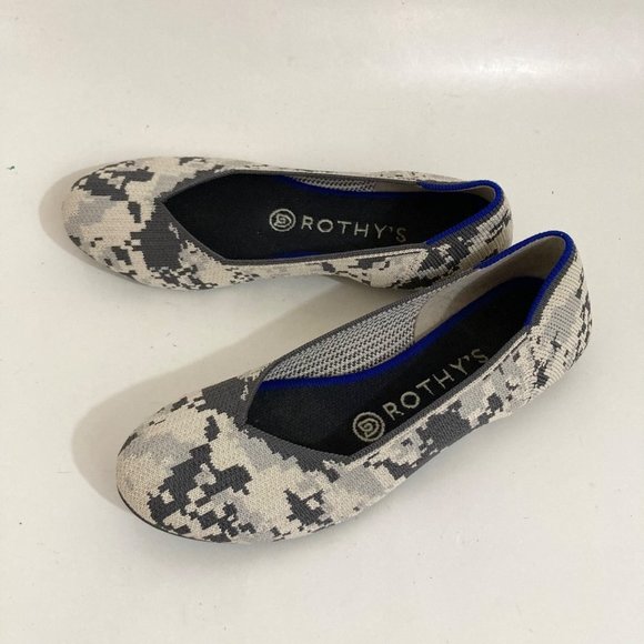 Rothy's Retired Ash Gray Camo Round Toe Flats Women's Size 7 Washable - Picture 1 of 8